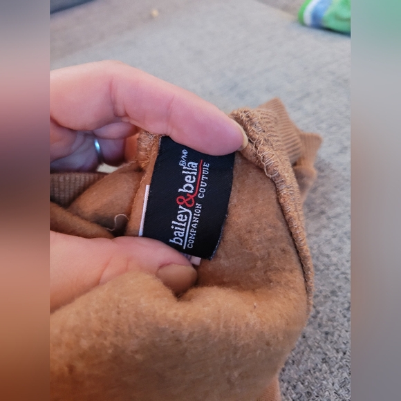 Dog coat. Size XS by Bailey & Bella. - Picture 3 of 4